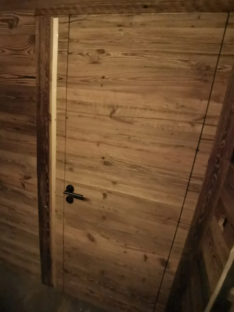 porte artisanal vieux bois (4)